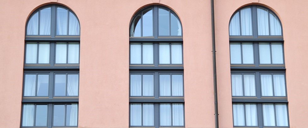 Realizzazione serramenti, porte e finestre in legno